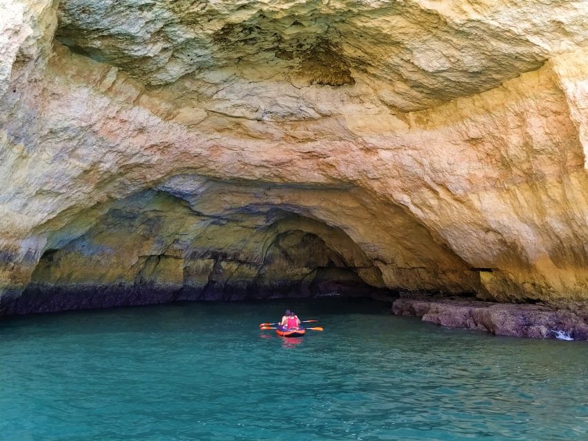 From Vilamoura: 2.5-Hour Benagil Cave and Dolphins Boat Tour - Getting close to Benagil Cave