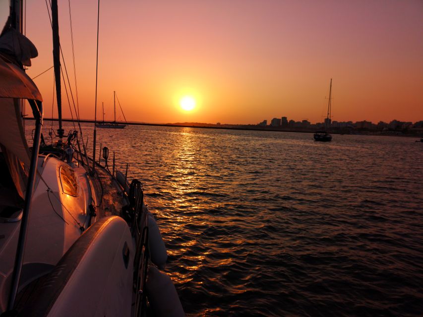 From Vilamoura: Sunset Tour on a Luxury Sailing Yacht - A welcome drink and simple aperitifs