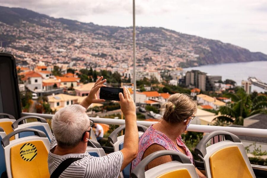 Funchal: Hop-On Hop-Off Bus Tour - Blandy’s Wine Lodge and Madeira tasting
