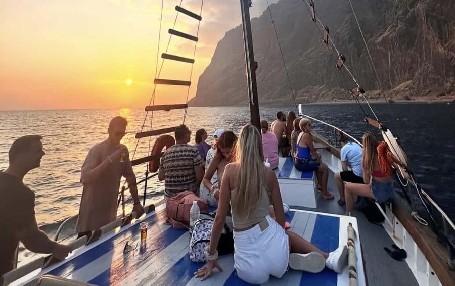 Funchal: Sunset Tour on Traditional Madeiran Boat w/ Drinks - Who will enjoy this Madeira boat trip?