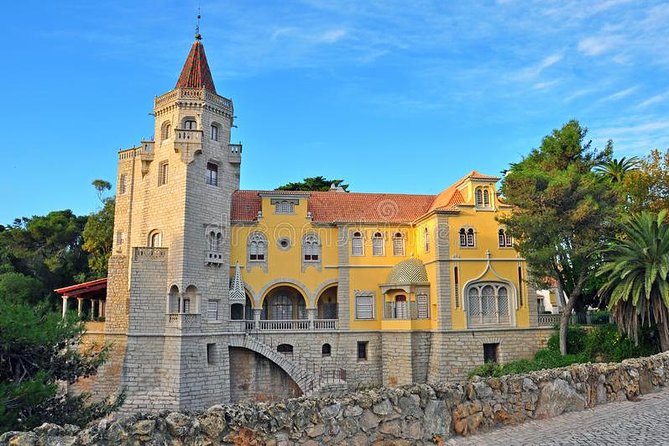 Guided Tour to Sintra, Pena, Regaleira, Cabo da Roca and Cascais - The guide and vehicle make a real difference