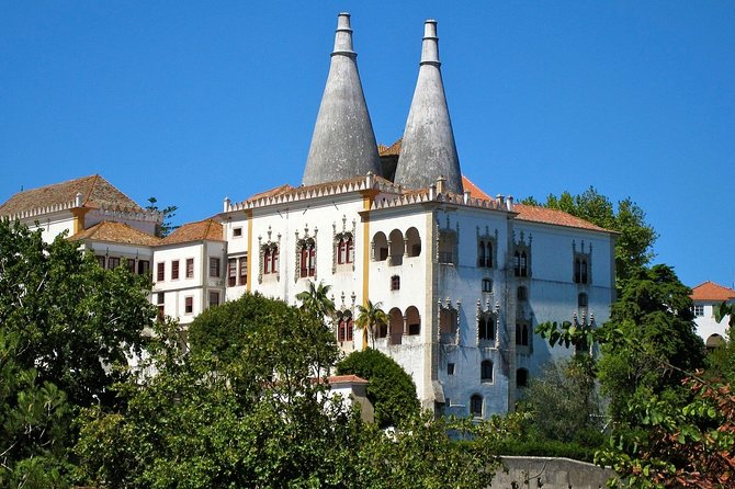 Guided Tour to Sintra, Pena, Regaleira, Cabo da Roca and Cascais - Quinta da Regaleira: the most atmospheric stop