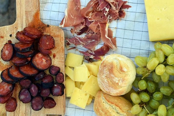 Half-day Hike & Picnic with Dog Love in Porto's Mountains - The picnic is a real part of the experience
