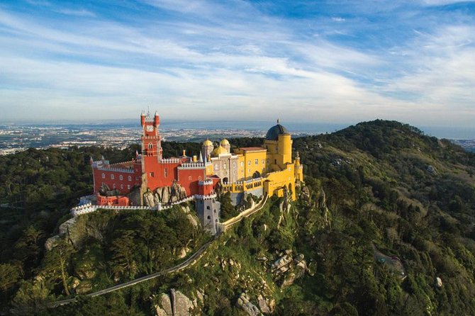 Half-Day Sintra and Pena Palace Tour from Lisbon with Small-Group - How much personal attention will you get?
