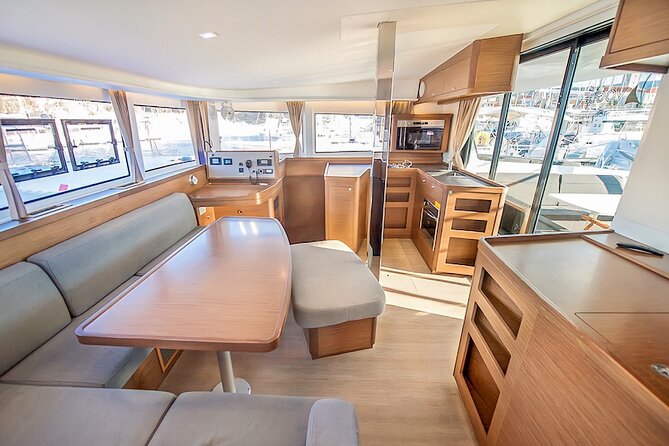 Half Day Tour on a Luxury Catamaran on Madeira Island - A catamaran ride with Madeira views