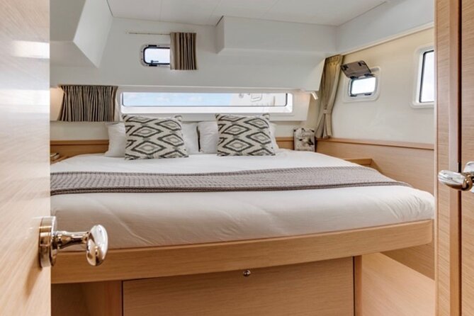 Half Day Tour on a Luxury Catamaran on Madeira Island - The swim stop and snorkeling break
