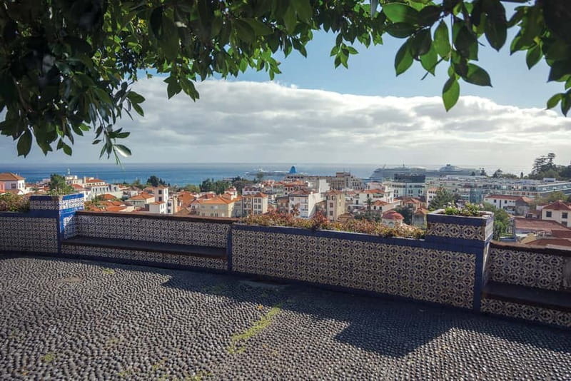 Hidden Funchal: Stories & Secrets Tour - Through the English quarter and the English Church