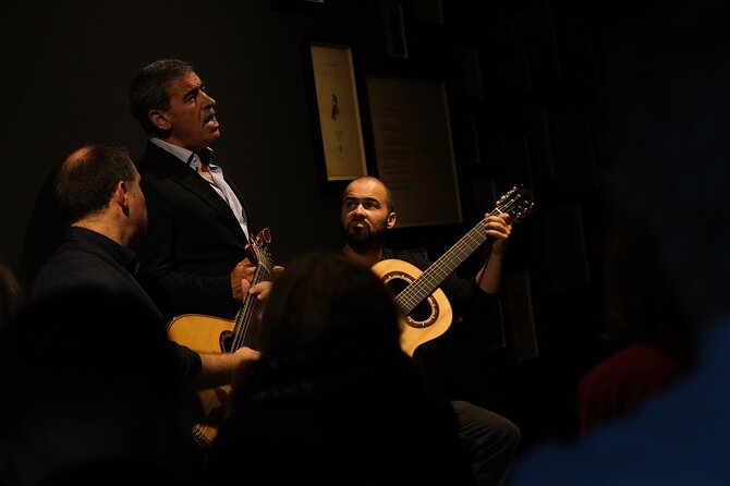 Ideal Clube de Fado - The singers bring the emotion