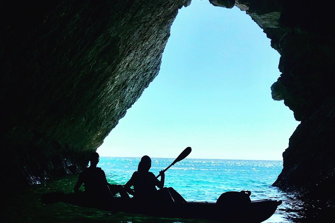 Kayak Adventure in Sesimbra - The Heart of Arrábida Natural Park - Ribeira do Cavalo Beach and the picnic break