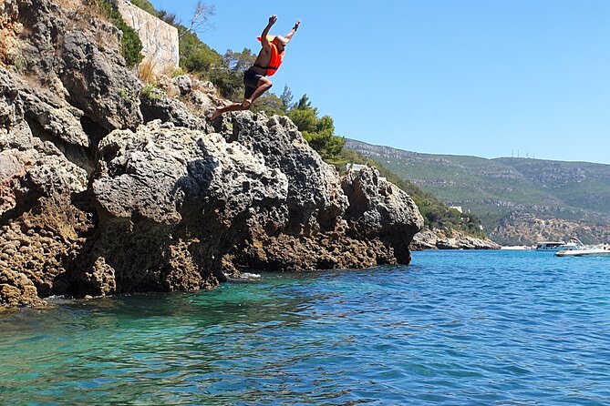 Kayak and Snorkeling Adventure in Lisbon - Kayaking past cliffs, beaches, and sea caves