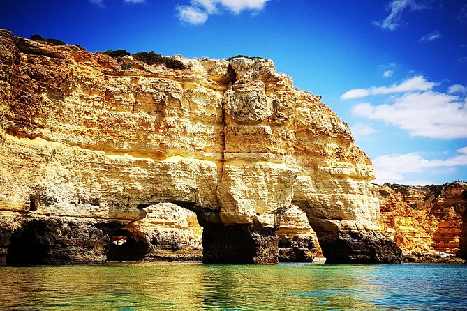 Kayak Benagil Cave with 1st kayak tour company - Praia da Corredoura and the smaller coves