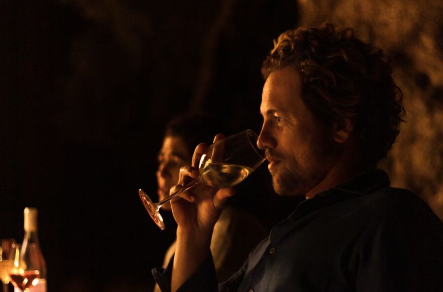 Lagoa: 2.5-Hour Vineyard Dinner with Winetasting - Key points at a glance