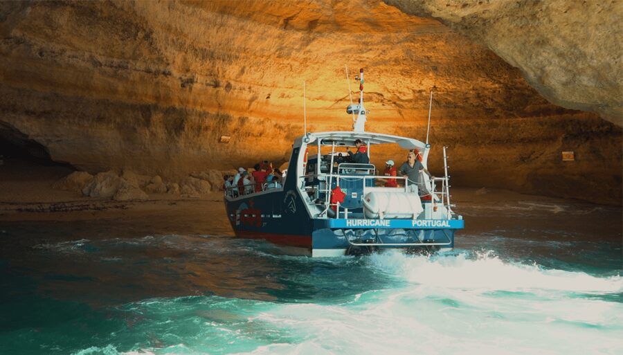 Lagos: Combo Dolphin and Benagil Tour with Marine Biologist - FAQ