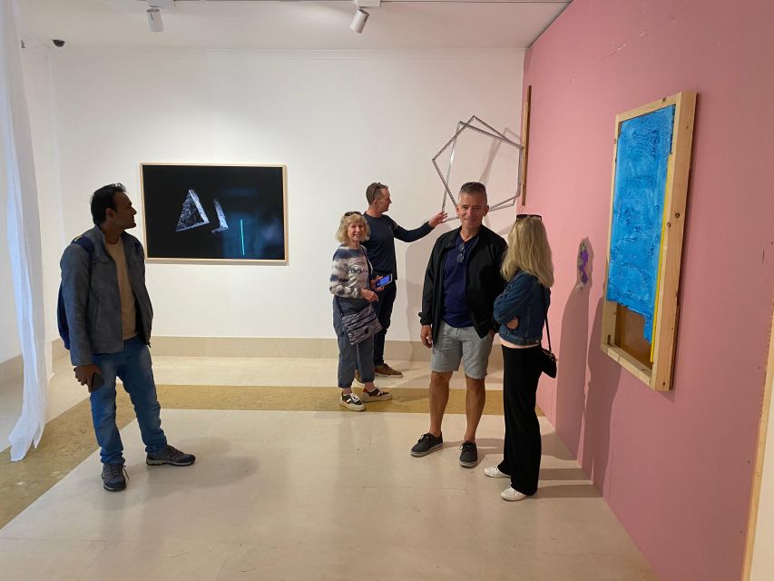 Lagos: Guided Walking Tour with Brodie from Australia - Avenida dos Descobrimentos and the waterfront