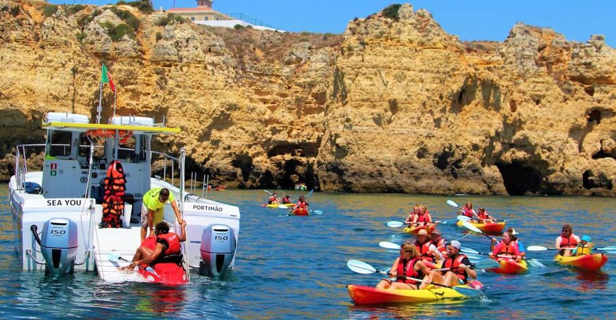 Lagos: Kayaking Tour - Why Ponta da Piedade works so well by kayak