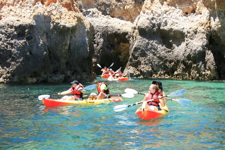 Lagos: Kayaking Tour - Paddling into the caves and rock formations
