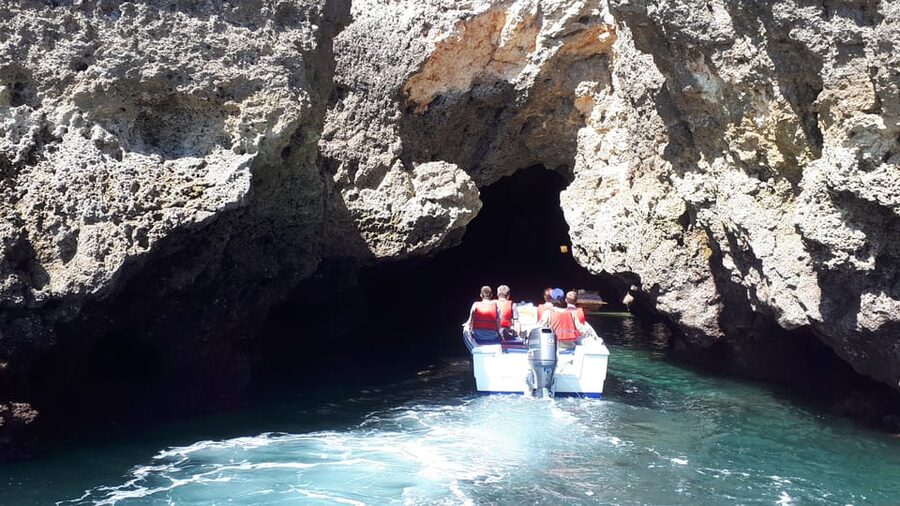Lagos: Ponta da Piedade Grotto 1-Hour Tour with Local Guide - The Cathedral, Kitchen, Garage, and Living Room