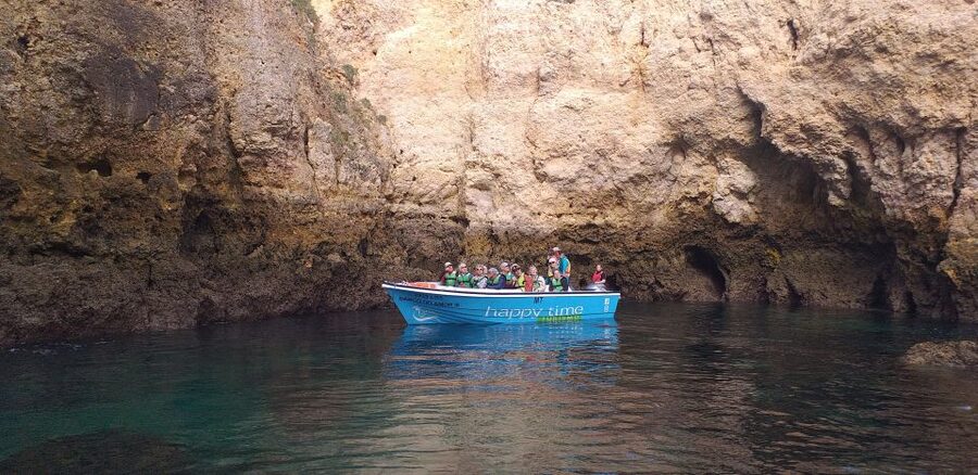 Lagos: Ponta da Piedade Rock Formations Guided Boat Tour - Why Ponta da Piedade is best seen by boat