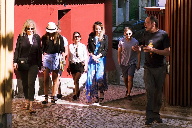 #LisboaLove Walk - Starting at Praça do Príncipe Real