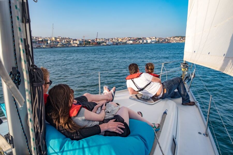 Lisbon: 1 or 2-Hour Cruise along the Tagus River - Who will enjoy this cruise most