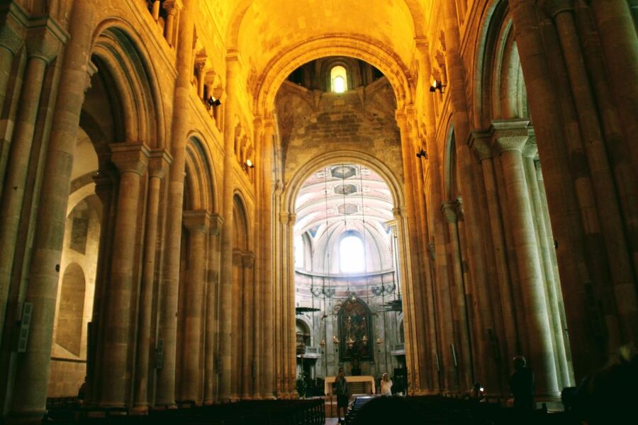 Lisbon: 3-Hour Sightseeing Tour by Tuk-Tuk - Alfama and Graça, Lisbon’s uphill side