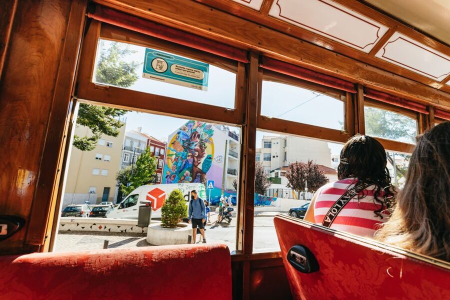 Lisbon: 72/96-Hour Hop-On Hop-Off Bus, Tram & Boat Ticket - Modern route: from central Lisbon to Oriente