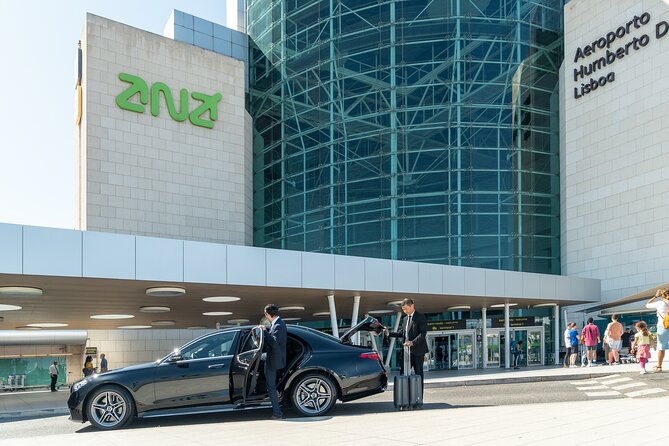 Lisbon Airport Private Transfer to Lisbon (Round Optional) - Getting out of Lisbon Airport without the taxi scramble