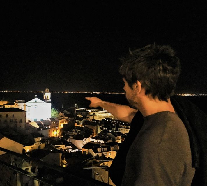 Lisbon: Alfama Tour and Live Fado with Traditional Dinner - Meeting at Rossio Train Station