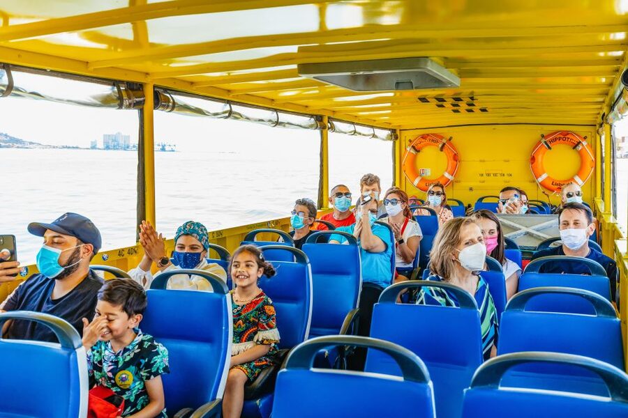 Lisbon: Amphibious Sightseeing Tour - Why the guide matters more than the route
