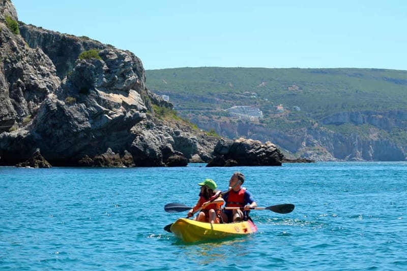 Lisbon: Arrabida Park Kayak Tour with Beach Picnic - A Simple Start for First-Time Kayakers