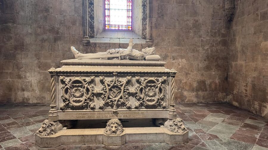 Lisbon: Belem Tour with Pastéis at Jerónimos Monastery - Who should book this Belém walk?