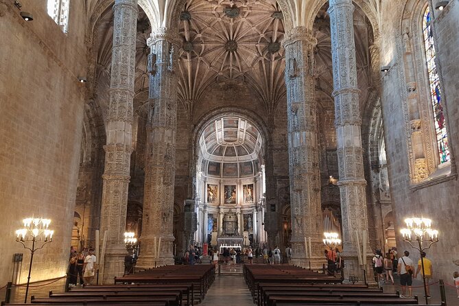 Lisbon: Belem Walking Tour with Jeronimos Monastery Tks Included - Pastéis de Belém and the original pastel de nata