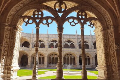 Belem Walking Tour with Jeronimos Monastery Tks Included