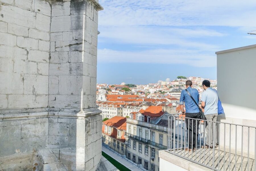 Lisbon: Best of City Private Walking Tour - Baixa and the earthquake that changed the city