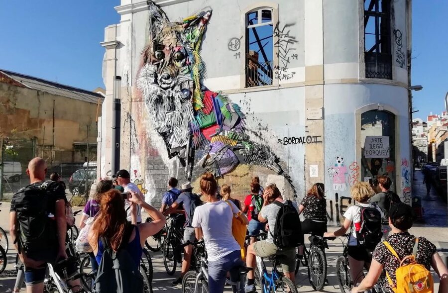 Lisbon: Bike Tour From City Center to Belem - Belém’s monuments: Jerónimos, the tower, and the discoveries