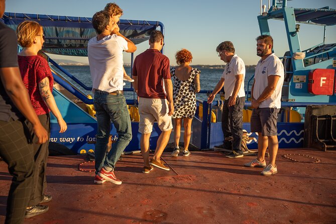 Lisbon Boat Cruise - Timing your day around hourly departures