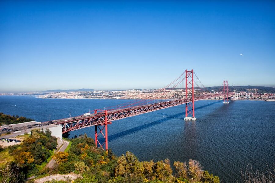 Lisbon: Boat Tour Ticket and Hop-on Hop-off 48-Hour Bus. - The Yellow Boat: Lisbon from the Tagus