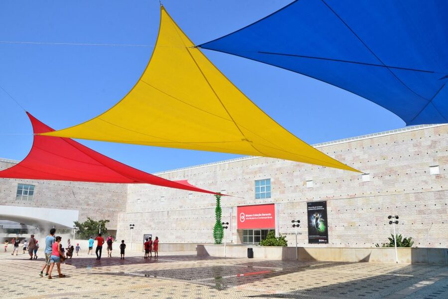 Lisbon: Boat Tour Ticket and Hop-on Hop-off 48-Hour Bus. - Discounts and extra transport value