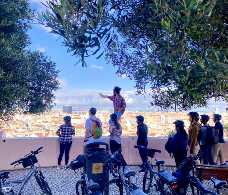 Lisbon: City Highlights and Viewpoints E-Bike Tour - Finishing at Praça do Comércio