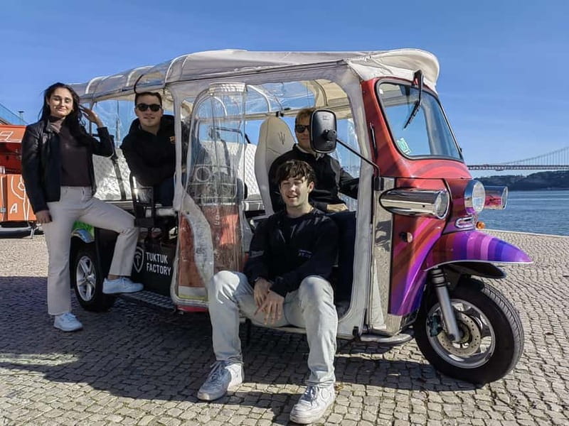 Lisbon: City Highlights Tuk-Tuk Tour with Pickup - Starting downtown at Saint Anthony and Lisbon Cathedral