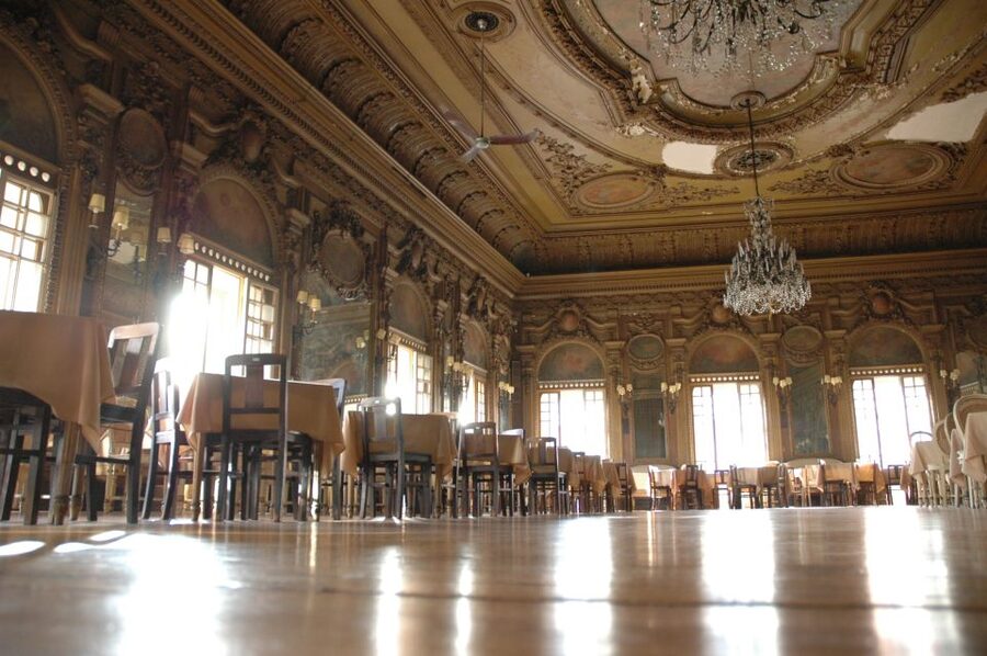 Lisbon: City of Spies Guided Walking Tour - Garbo, Nazi gold, and the darker side of the story