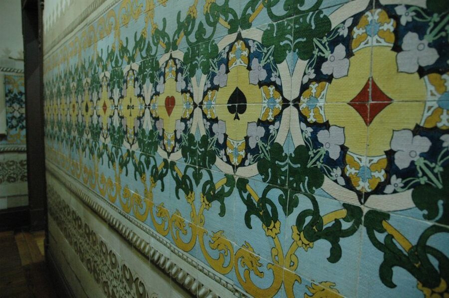 Lisbon: City of Spies Guided Walking Tour - Walking through a city of double agents