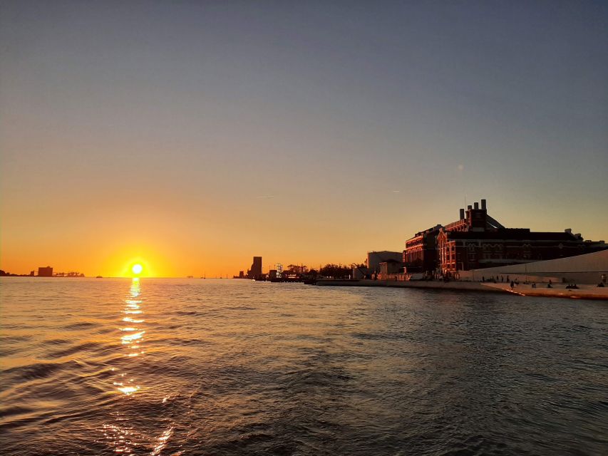 Lisbon: City Skyline Sailboat Cruise with Drink and Snacks - Key points to know before you book