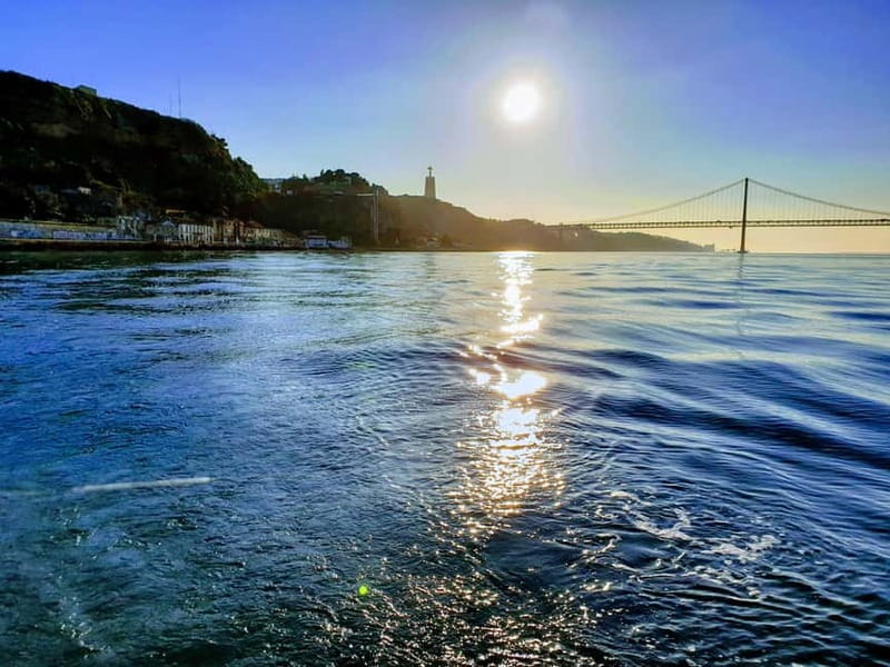 Lisbon: Daytime or Sunset Boat Cruise with History and Wine - Key points to know before booking