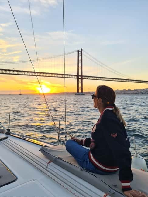 Lisbon: Daytime or Sunset Boat Cruise with History and Wine - Belém’s monuments from the river