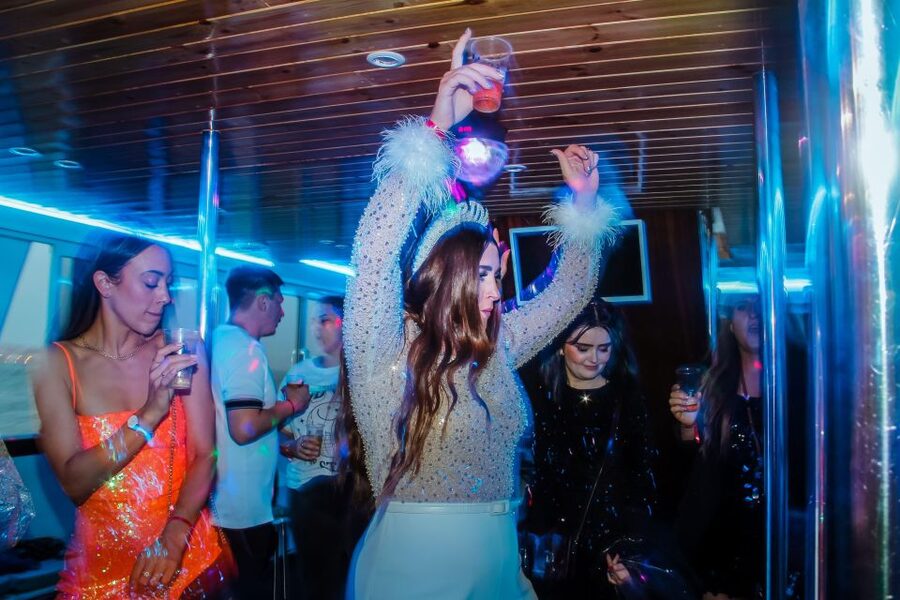Lisbon: Disco Night Cruise with DJ and Open Bar - Weather, cancellations, and what to bring