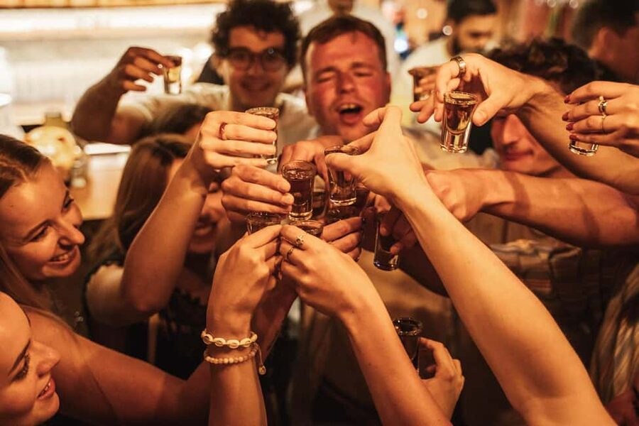 Lisbon: Drunken History Walking Tour with Included Drinks - Why this Lisbon night tour feels different