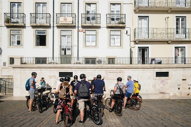 Lisbon E-Bike Tour Commerce Square, Mouraria and Alfama - Graça viewpoints and the best photographs