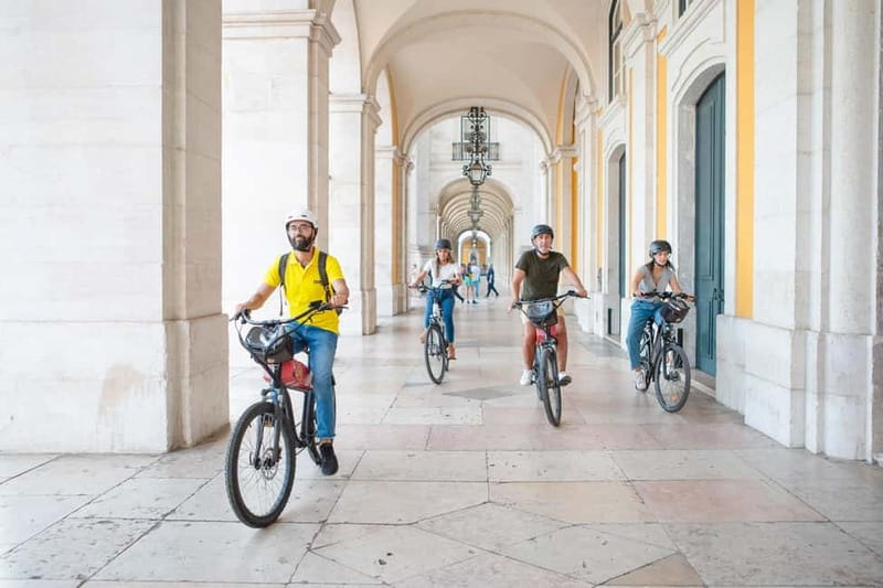 Lisbon: Electric Bike Tour by the River to Belém - A café stop for coffee and custard tart
