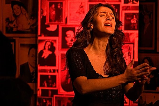 Lisbon Fado Experience: Walking Tour, Dinner and Live Music Show - Why this evening works for first-time Lisbon visitors